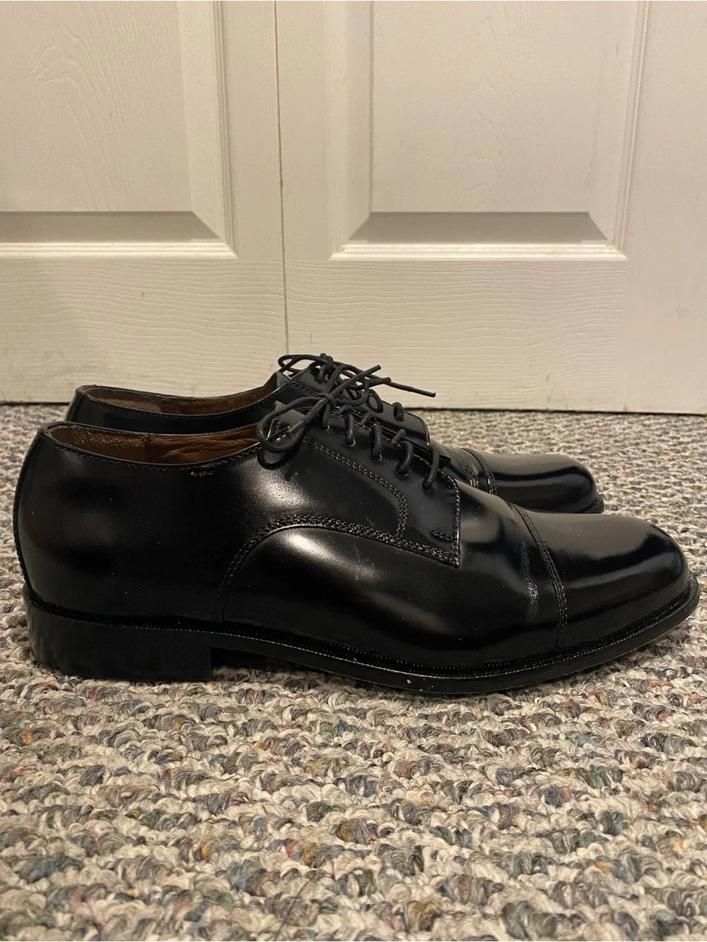 Bostonian Men's Black Cap-Toe Leather Oxford Dress Shoes